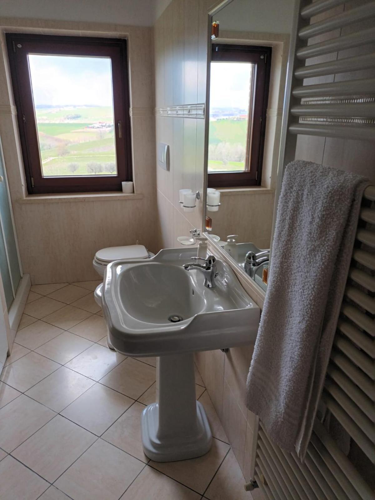 Casa Di Campagna Villa De Luca Bellante エクステリア 写真